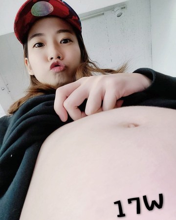 ▲羅小白懷孕進入第5個月。（圖／翻攝自Instagram／羅小白S.white）