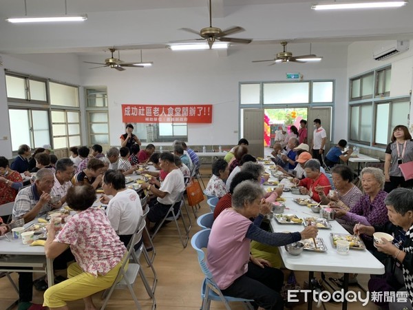 ▲▼ 作伙吃有厝味-水上鄉成功老人食堂揭牌典禮            。（圖／記者翁伊森翻攝）