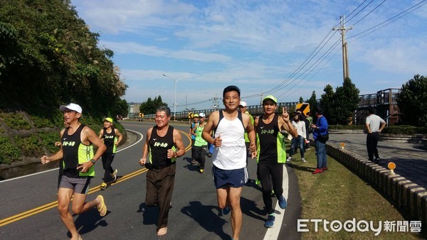 ▲▼舊蘇花蘇澳至東澳段25日辦路跑賽，車輛將定時定點引導通行管制。（示意圖／記者游芳男翻攝，下同）