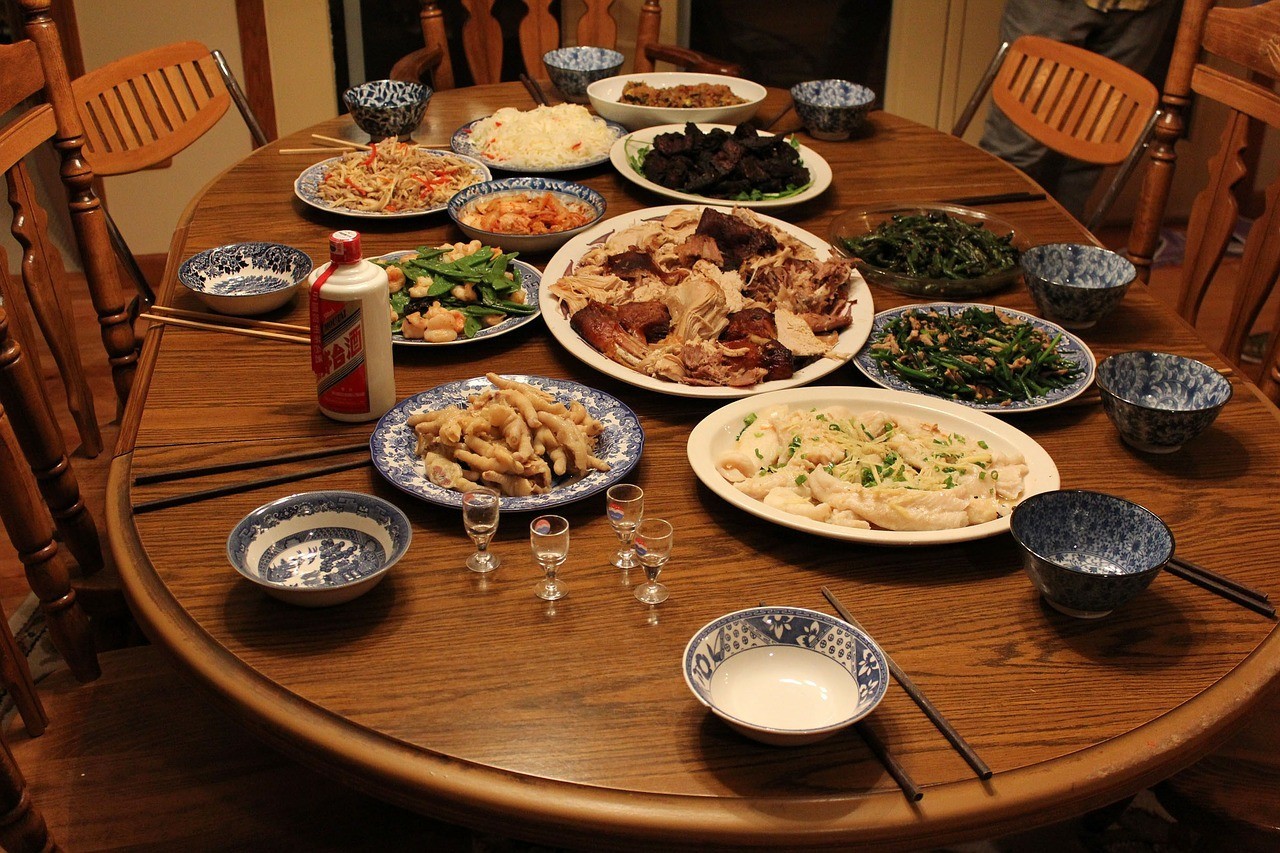 吃飯,聚餐,聚會,親戚,過年,用餐,全家,飯桌（圖／取自免費圖庫pixabay）