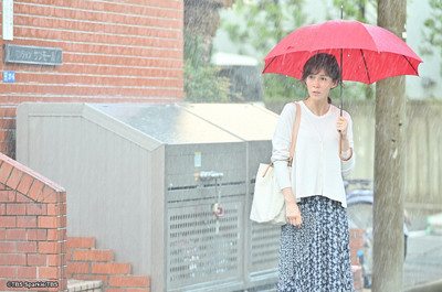 仲里依紗相關新聞報導 懶人包 照片 影片 評價 爭議 負評 缺點 Ptt Dcard Ettoday新聞雲