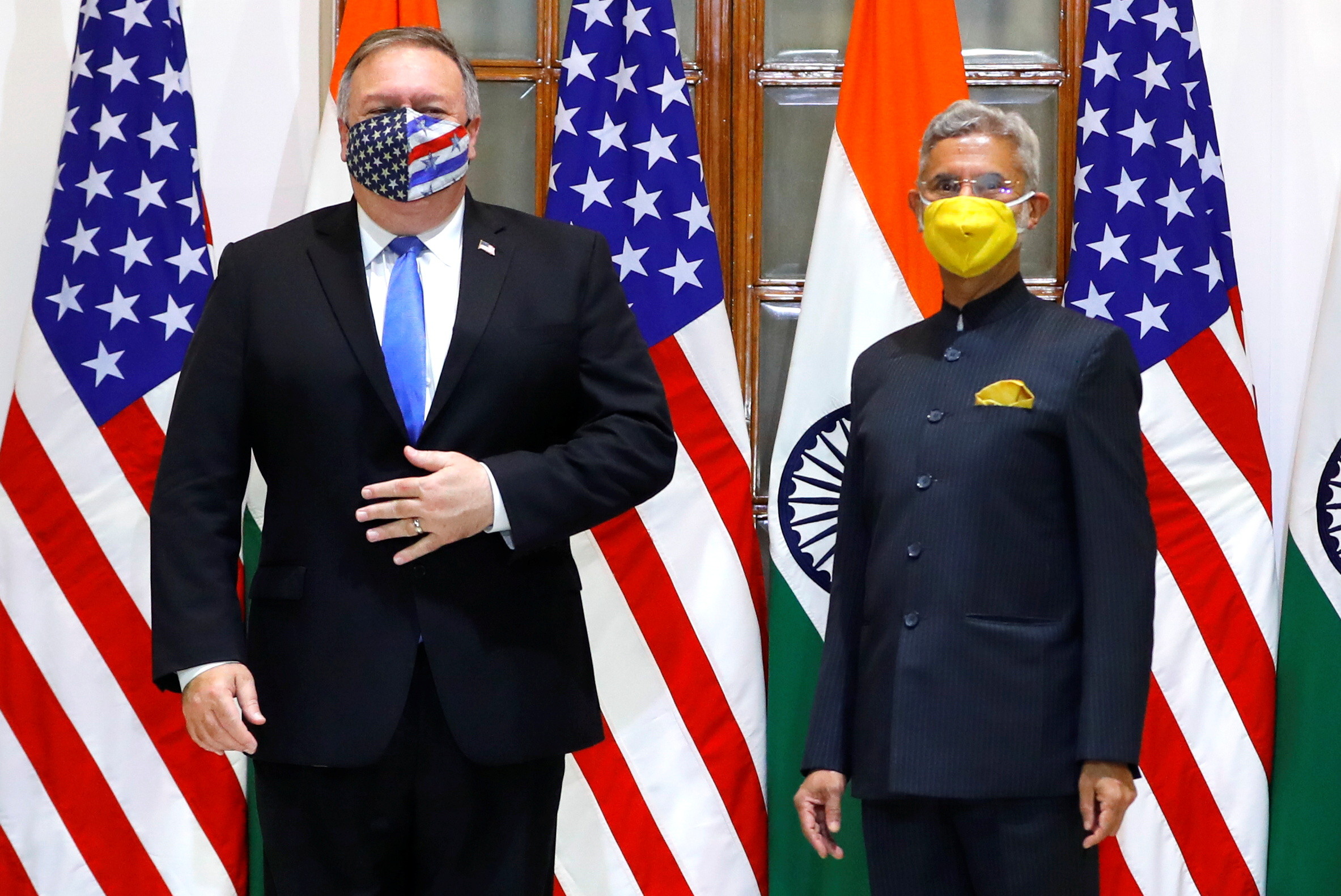 ▲▼美國國務卿蓬佩奧與印度外交部長蘇杰生（Subrahmanyam Jaishankar）餐敘並展開會談。（圖／路透）