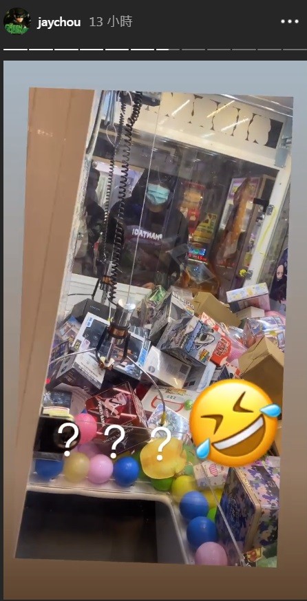 ▲野生周杰倫逛宜蘭東門夜市。（圖／翻攝IG／周杰倫）