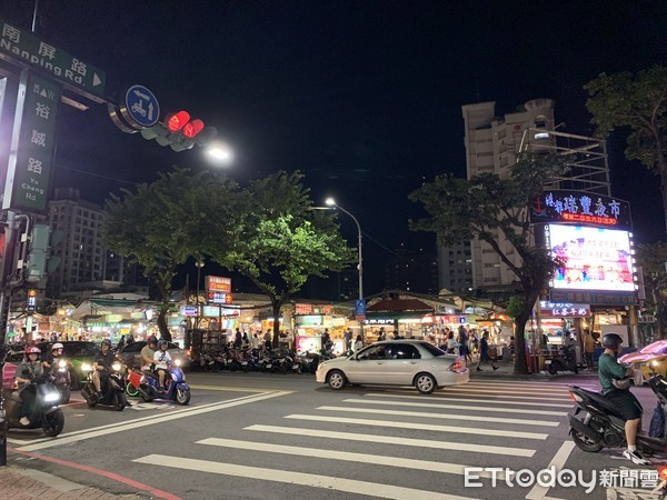 ▲▼瑞豐,夜市,漢神巨蛋,信義房屋,住商不動產,商圈,捷運,豪宅,學區。（圖／記者陳建宇攝）