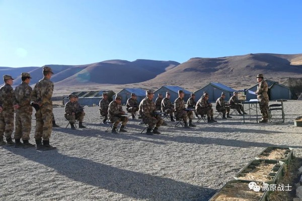 ▲▼西藏軍區受訓裝甲車畫面曝光。（圖／翻攝 西藏軍區微信公眾號高原戰士）