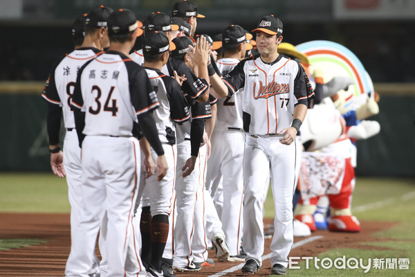 ▲▼中華職棒總冠軍賽第3戰中信兄弟對統一獅-統一獅。（圖／記者黃克翔攝）