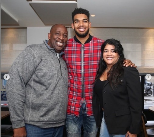 ▲▼灰狼一哥唐斯不幸在疫情期間失去母親。（圖／翻攝自IG／karltowns）