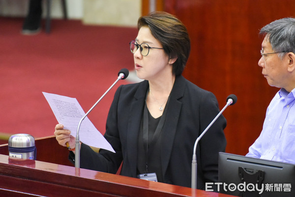 ▲台北市副市長黃珊珊於市議會備詢。（圖／記者林敬旻攝）