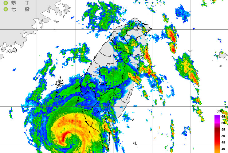 ▲▼閃電擦台！3縣市入夜續防豪大雨　東北風接力「北台灣有雨」。（圖／中央氣象局）