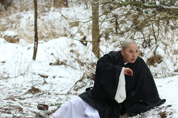 ▲▼唐美雲日本拍戲每天走兩萬步 拍雪景氣象預告不下雪。（圖／大愛提供）