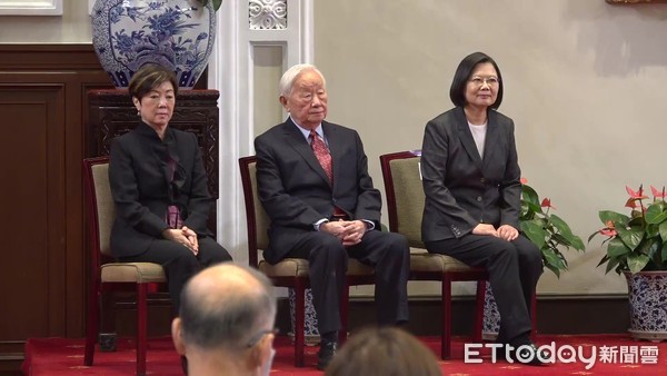 ▲▼總統府「APEC領袖代表發布記者會」。（圖／記者陳煥丞攝）