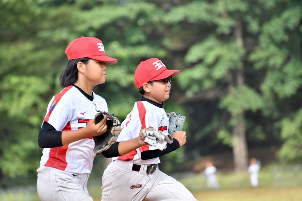 ▲中信盃，玉田女將鄂玉婷，新生王浤州。（圖／中信慈善基金會提供）
