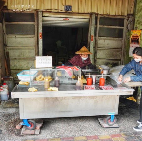 ▲阿婆甜不辣。（圖／《小白只饗ㄔ美食》提供，以下皆同，請勿隨意翻拍以免侵權）