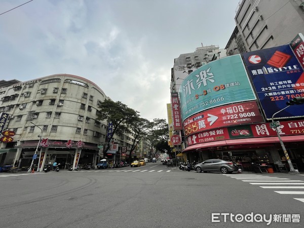 ▲▼高雄,東苓雅,南和興產,推案,廣誠,隆大,中山高,交流道,捷運橘線,武廟,信義房屋。（圖／記者陳建宇攝）