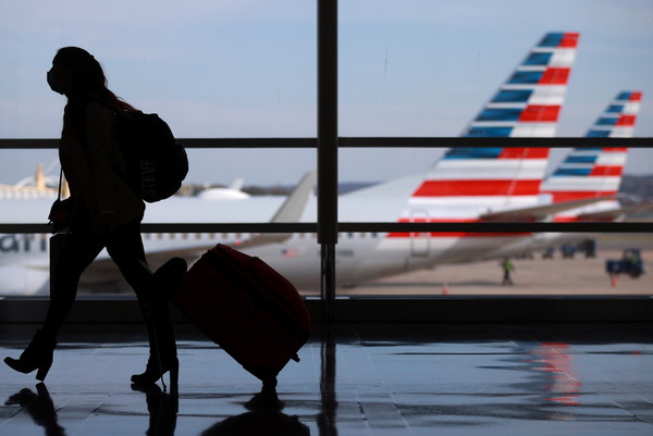美运输部祭重大法规　班机取消或误点「航空公司须赔现金」且7天内退费