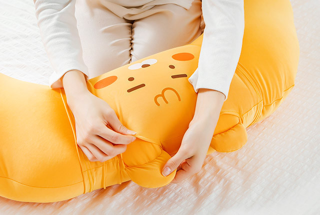 ▲萊恩U型抱枕。（圖／翻攝自makers.kakao.com）