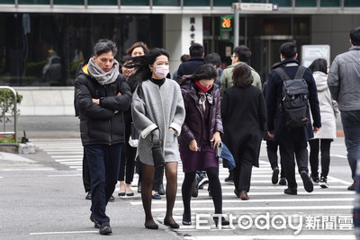 強烈冷氣團周四報到「最冷時間曝」　高山3時段有望追雪