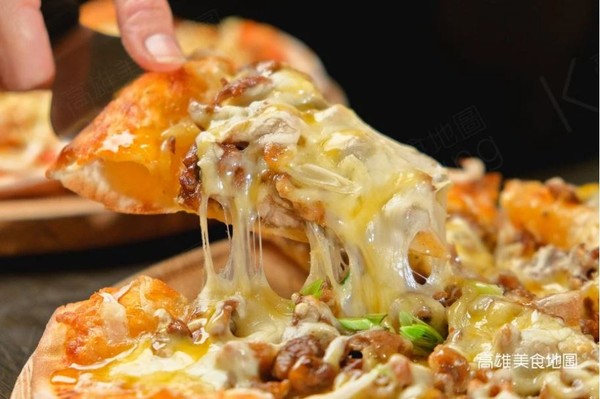 ▲▼Double Cheese手工窯烤Pizza。（圖／高雄美食地圖提供）