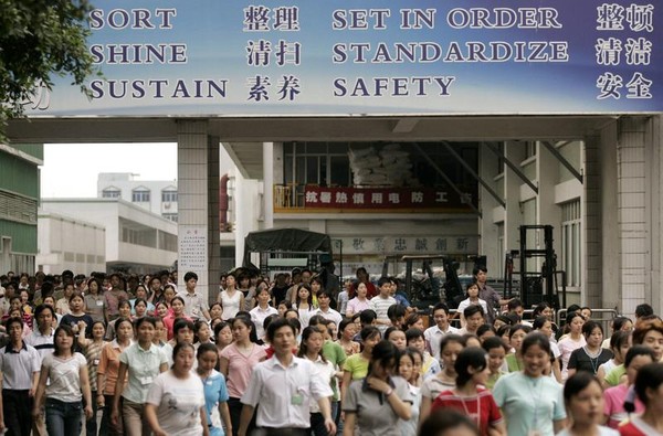 鞋王寶成面對新冠肺炎衝擊，全球大裁員4萬人也讓老臣聯袂出走。（東方IC）