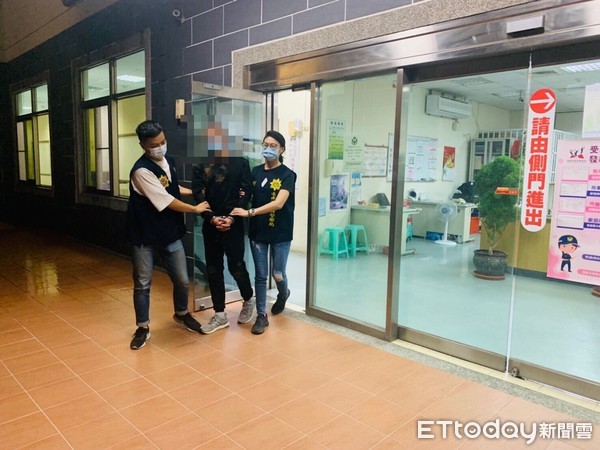 ▲台南市警四分局緝獲涉嫌對空鳴槍示威的何姓男子到案。（圖／記者林悅翻攝）
