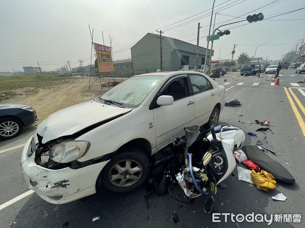 ▲▼ 高雄車禍。（圖／記者吳奕靖翻攝）