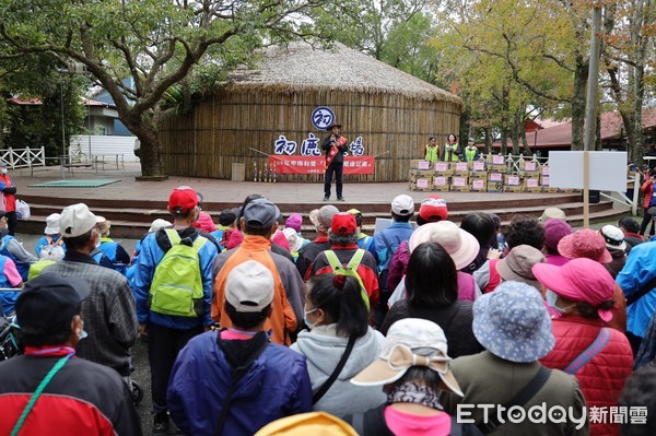 ▲▼台東卑南鄉320位長輩浩浩蕩蕩出遊。（圖／卑南鄉公所提供，下同）