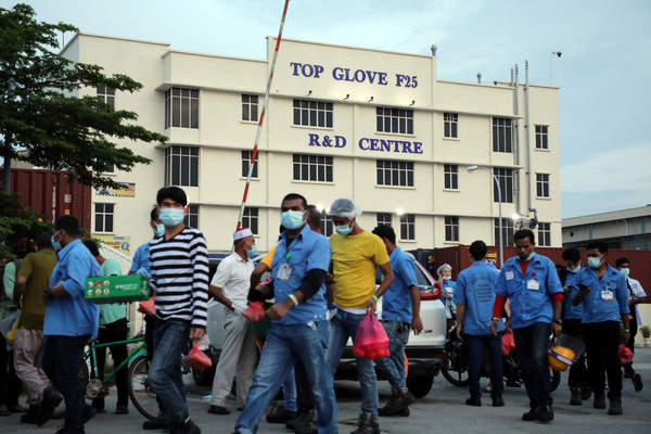 ▲位於馬來西亞巴生市（Klang）全球最大橡膠手套製造商Top Glove。（圖／路透）