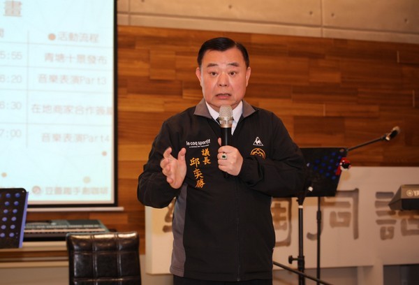 ▲解決桃園內壢交通壅塞問題，議長邱奕勝提出：完善分流規劃。（圖／市議會提供）