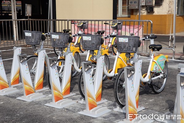 ▲▼ 嘉市YouBike 2.0公共自行車今啟用營運 祭出月抽五千禮券等多重好康優惠            。（圖／記者翁伊森翻攝）