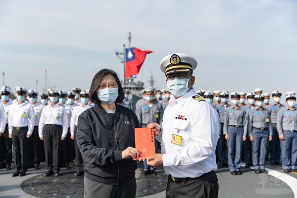 ▲▼總統蔡英文視導海軍戰備偵巡艦（圖／軍聞社）