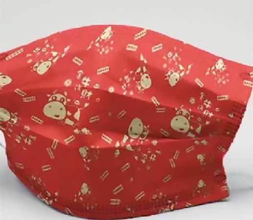 東森購物網開賣聖誕、跨年應景限定款口罩（圖／翻攝東森購物網）