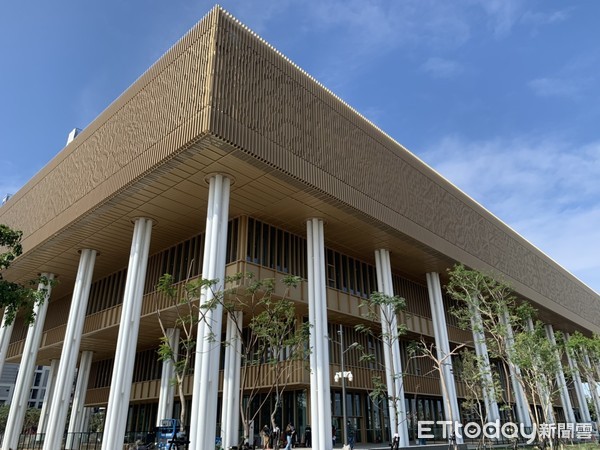 ▲▼ 台南市立圖書館新總館。（圖／記者周姈姈攝）