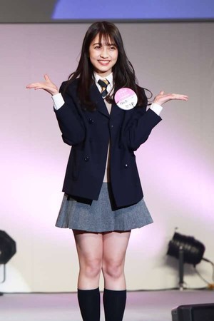 ▲▼2020最可愛日本高中女生由18歲大平光奪得。（圖／翻攝自推特）