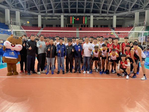 ▲▼ 企排全明星賽不畏疫情千名球迷進場　各隊球員比球技也搞笑            。（圖／中華排協）