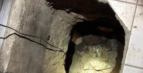 ▲墨西哥一名男子建造地下隧道直達情婦家中。（圖／翻攝自Facebook／Metatrón Horus）