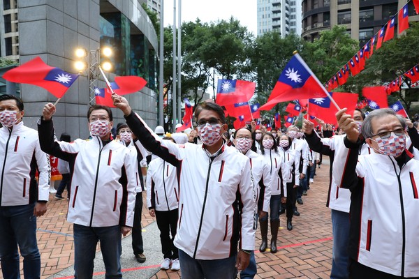 ▲▼新北市長侯友宜出席新北市元旦升旗 。（圖／記者李毓康攝）