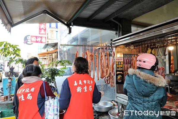 ▲▼  嘉義市元旦連假不打烊 持續加強稽查肉品           。（圖／記者翁伊森翻攝）