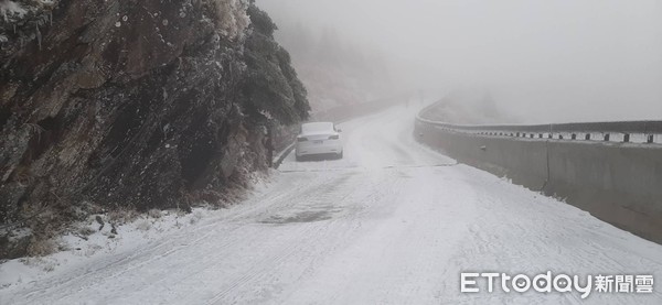 ▲▼合歡山雪景。（圖／記者李忠憲翻攝）