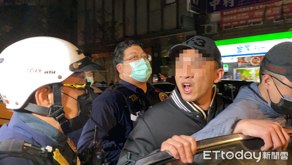 ▲▼林森北路、錦州街口一間酒店凌晨爆發酒後鬥毆事件。（圖／記者游宗樺攝）