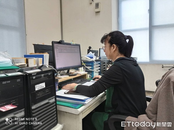 ▲甫調任市警五分局的偵查佐張惠文，在15年偵辦七股老婦命案有被死者附身的經歷，讓陳姓女子承認其男友行兇犯案而破案。（圖／記者林悅翻攝）