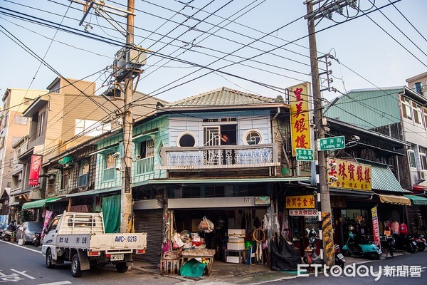 ▲▼ 蘭井街忠孝路的風采 素顏老屋新登場　用建築來說故事            。（圖／記者翁伊森翻攝）