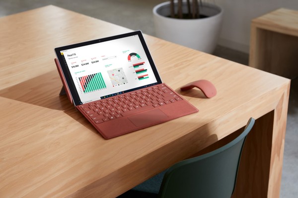 ▲微軟Surface Pro 7+商務版二合一筆電登場，有LTE版可選。（圖／台灣微軟提供）