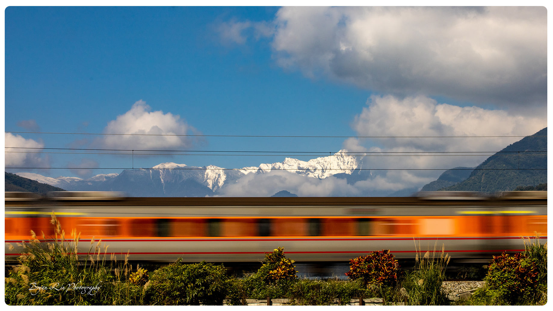 ▲▼網友拍下白雪列車美景。（圖／網友Bryan Lin提供，請勿隨意翻拍，以免侵權。）