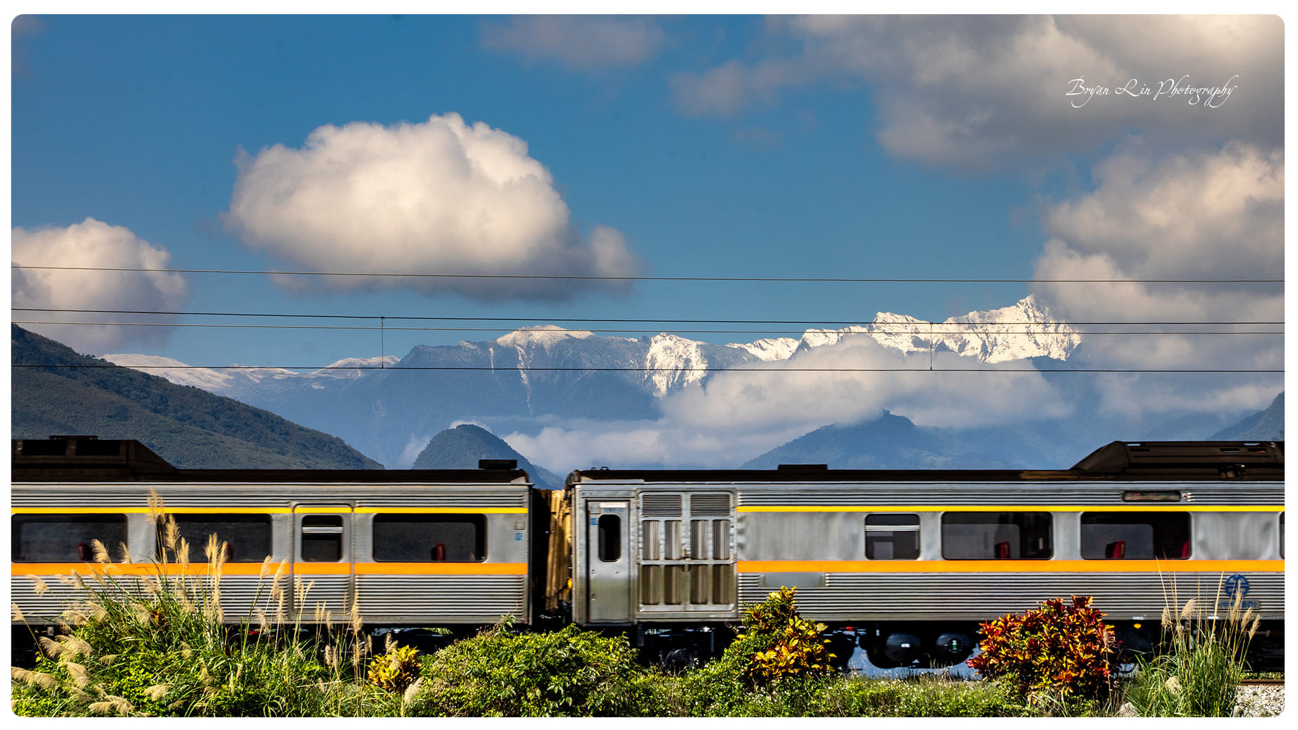 ▲▼網友拍下白雪列車美景。（圖／網友Bryan Lin提供，請勿隨意翻拍，以免侵權。）