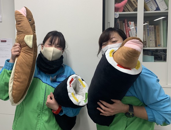 日本仙台海洋森林水族館星鰻惠方卷。（圖／翻攝自推特@sendaiuminomori）