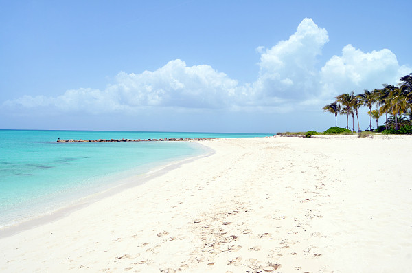 ▲▼海灘,海水,沙灘,度假,Grace Bay Beach,示意圖。（圖／視覺中國）