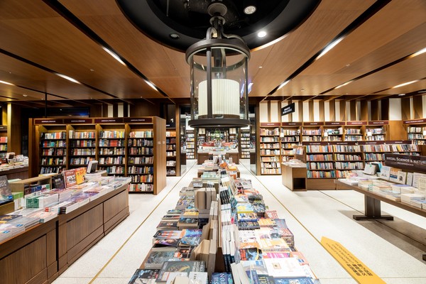 ▲誠品書店宣布旗下20間分店免場租供出版業者辦活動。（圖／誠品提供）