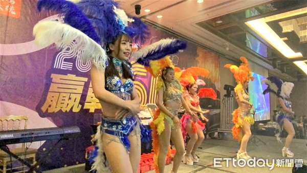 ▲▼東森全球新連鎖精鷹系統舉辦春酒午宴。(圖/記者李忠憲攝) ▲▼東森全球新連鎖精鷹系統舉辦春酒午宴。(圖/記者李忠憲攝)