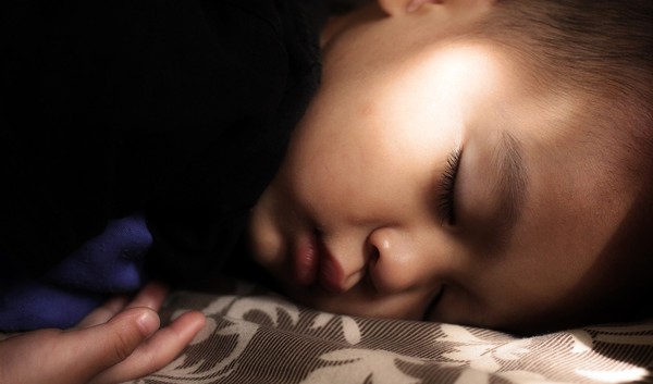 ▲▼兒童,睡覺,睡眠,親子,孩子,寶寶,嬰兒。（圖／翻攝自pixabay）