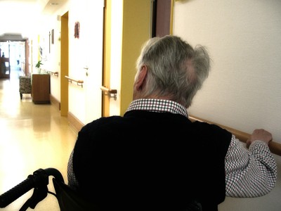 月付6萬住養老院！88歲傲嬌翁「感情糾紛」不住了　走10公里回家
